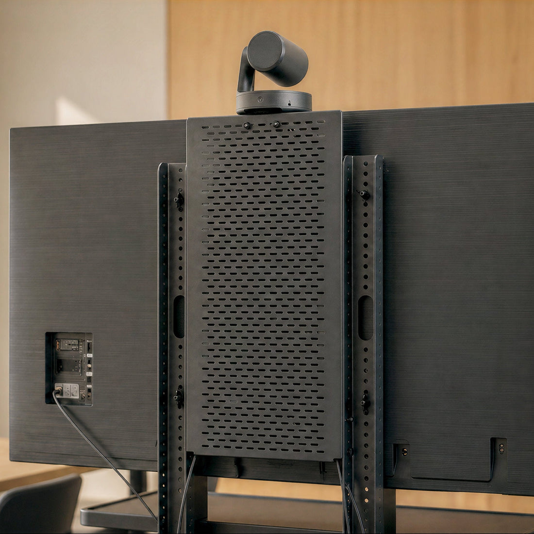 Device Panel XL for Heckler AV Cart